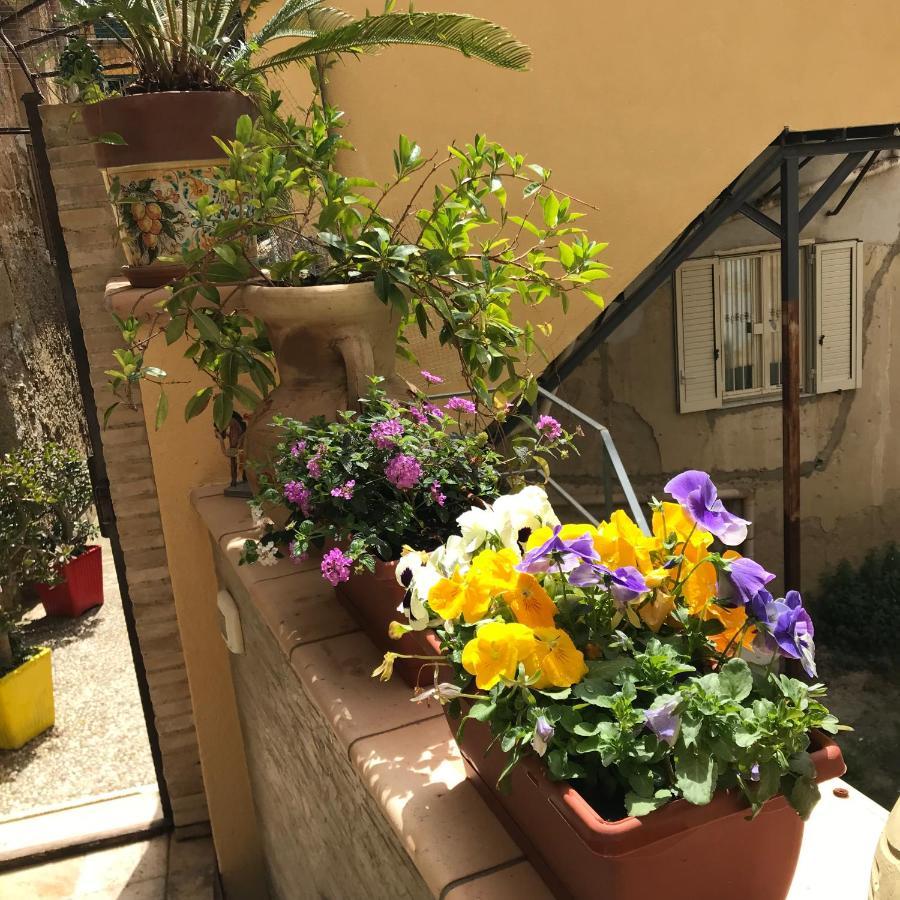 L'Elegante Dependance Del Barone Francesco Sala Apartment Agrigento Exterior foto